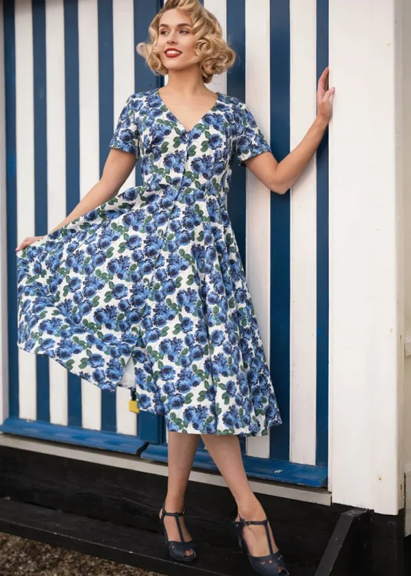 Collectif Shana Pretty Roses 50's Swing Dress White Blue