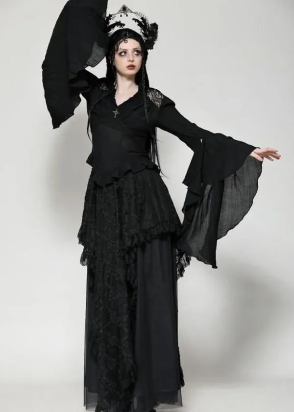 Dark In Love Drina Cross Top Black