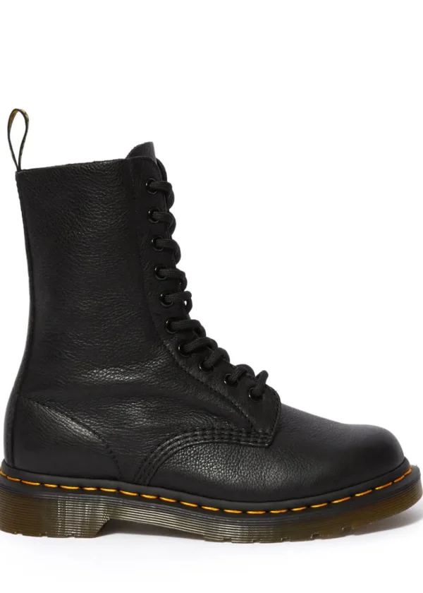 Dr. Martens 1490 Virginia Leather Boots Black