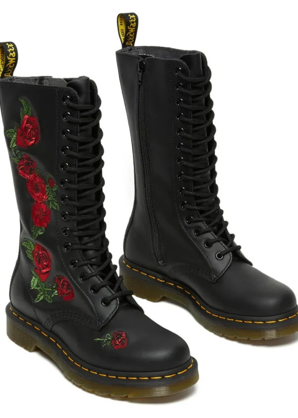 Dr. Martens 1914 Vonda Boots Black
