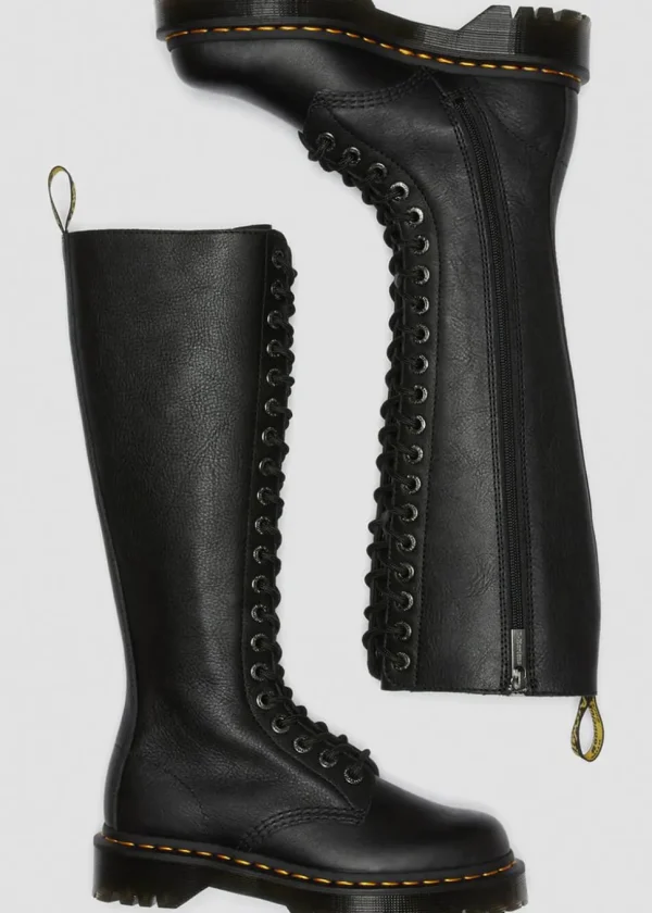 Dr. Martens 1B60 Bex Pisa 20-Gaats Platform Boots Black
