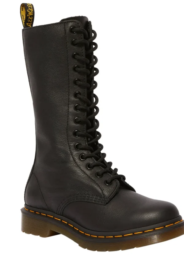 Dr. Martens 1B99 Virginia Boots Black