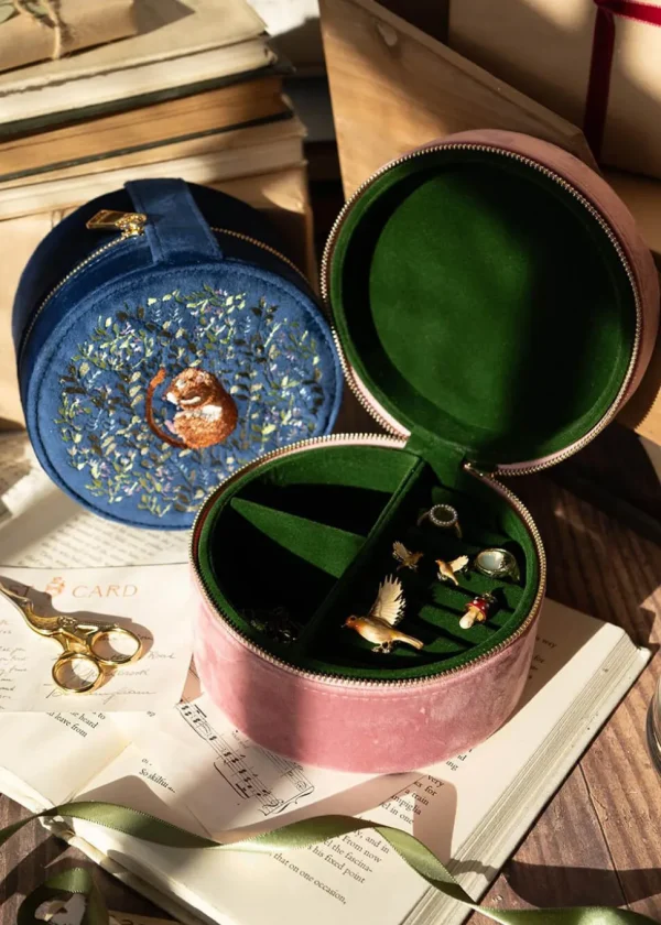 Fable England Chloe Dormouse Velvet Jewellerybox Navy