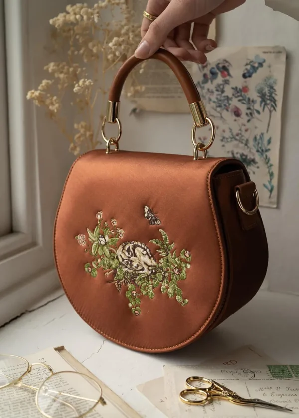 Fable England Sleepy Fawn Saddle Bag Brown