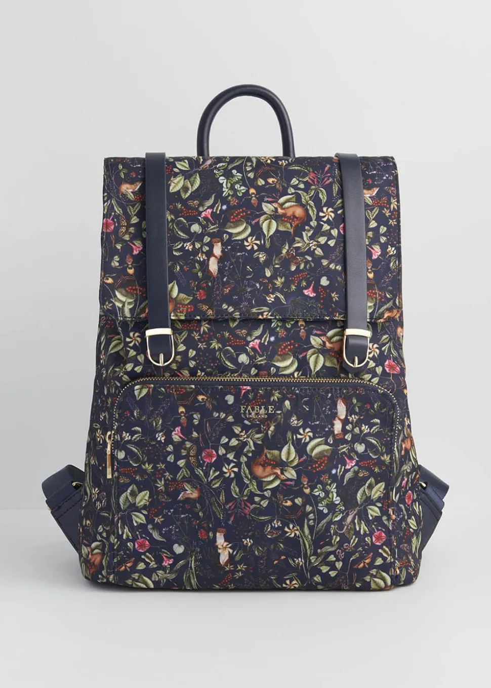 fable_england_wolf_garden_0-2.webp Fable England Wolf Garden Backpack Navy