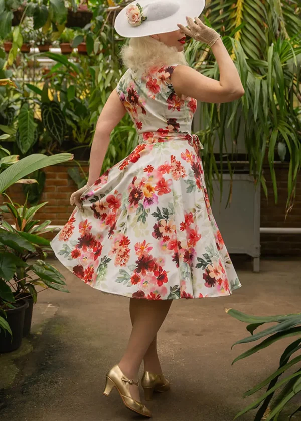 Hearts & Roses Adelyn Floral 50's Swing Dress White