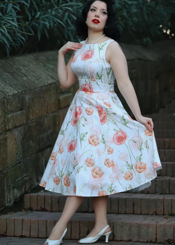 Hearts & Roses Aria Floral 50's Swing Dress White