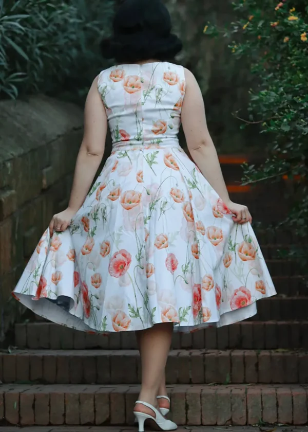 Hearts & Roses Aria Floral 50's Swing Dress White