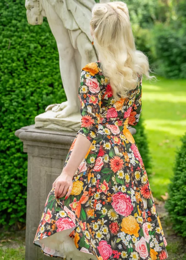 Hearts & Roses Cassidy Floral 50's Swing Dress Black