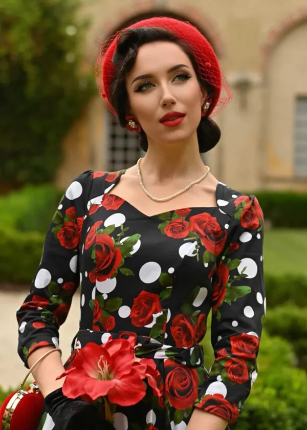 Hearts & Roses Catriona Roses 50's Swing Dress Black