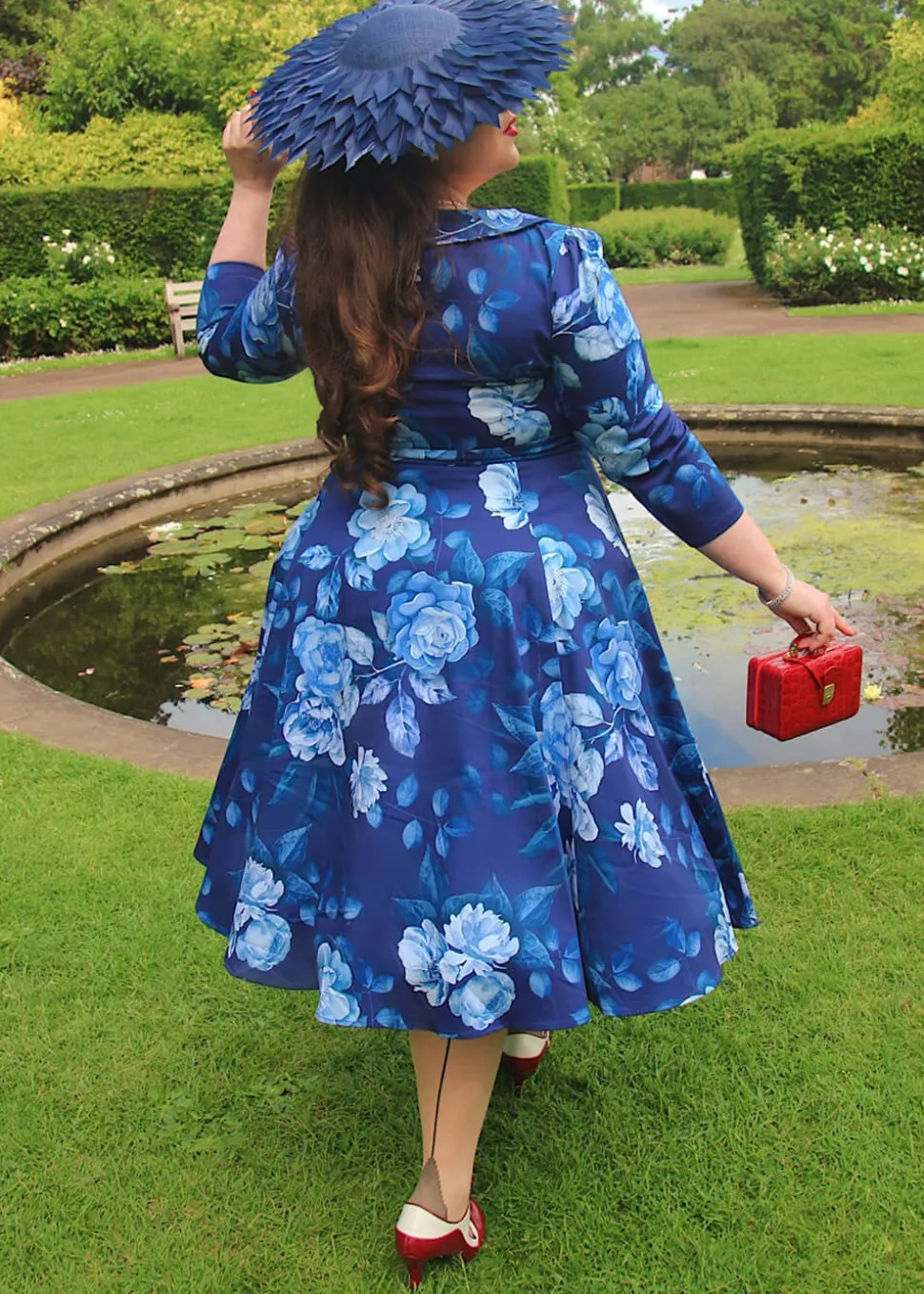 hearts__roses_dafney_flor_7.webp Hearts & Roses Dafney Floral 50's Swing Dress Blue