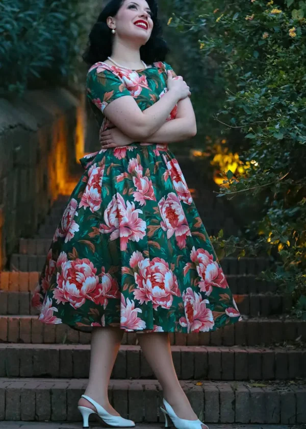 Hearts & Roses Norah Floral 50's Swing Dress Green