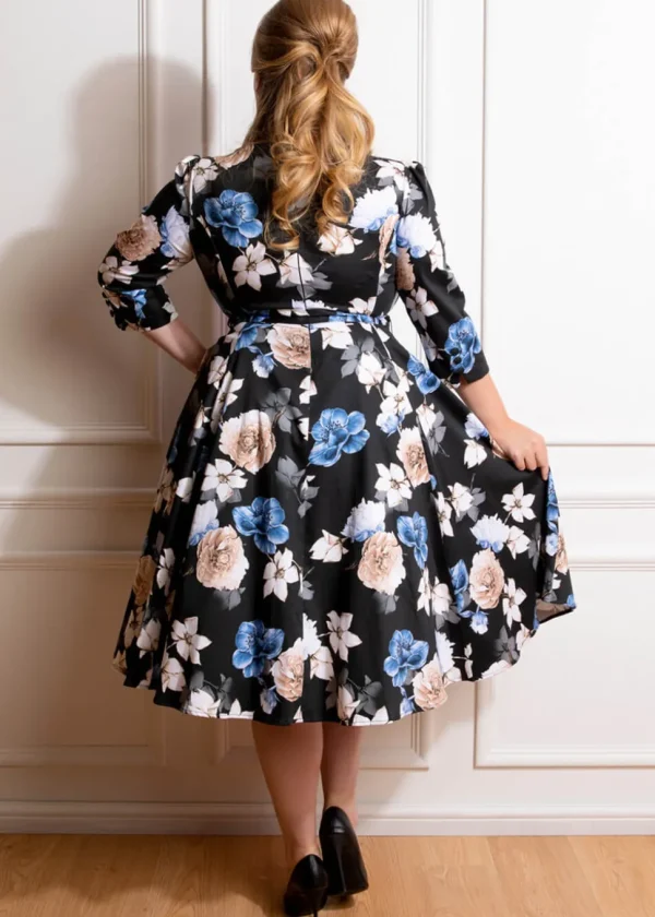 Hearts & Roses Zoe Floral 50's Swing Dress Black