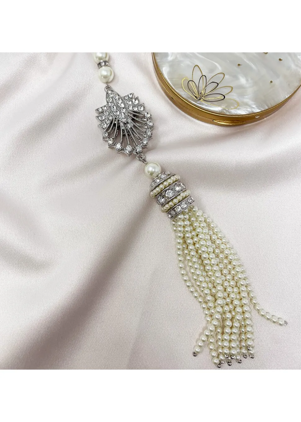 Love Vintage Art Deco Tassel 20's Necklace Cream