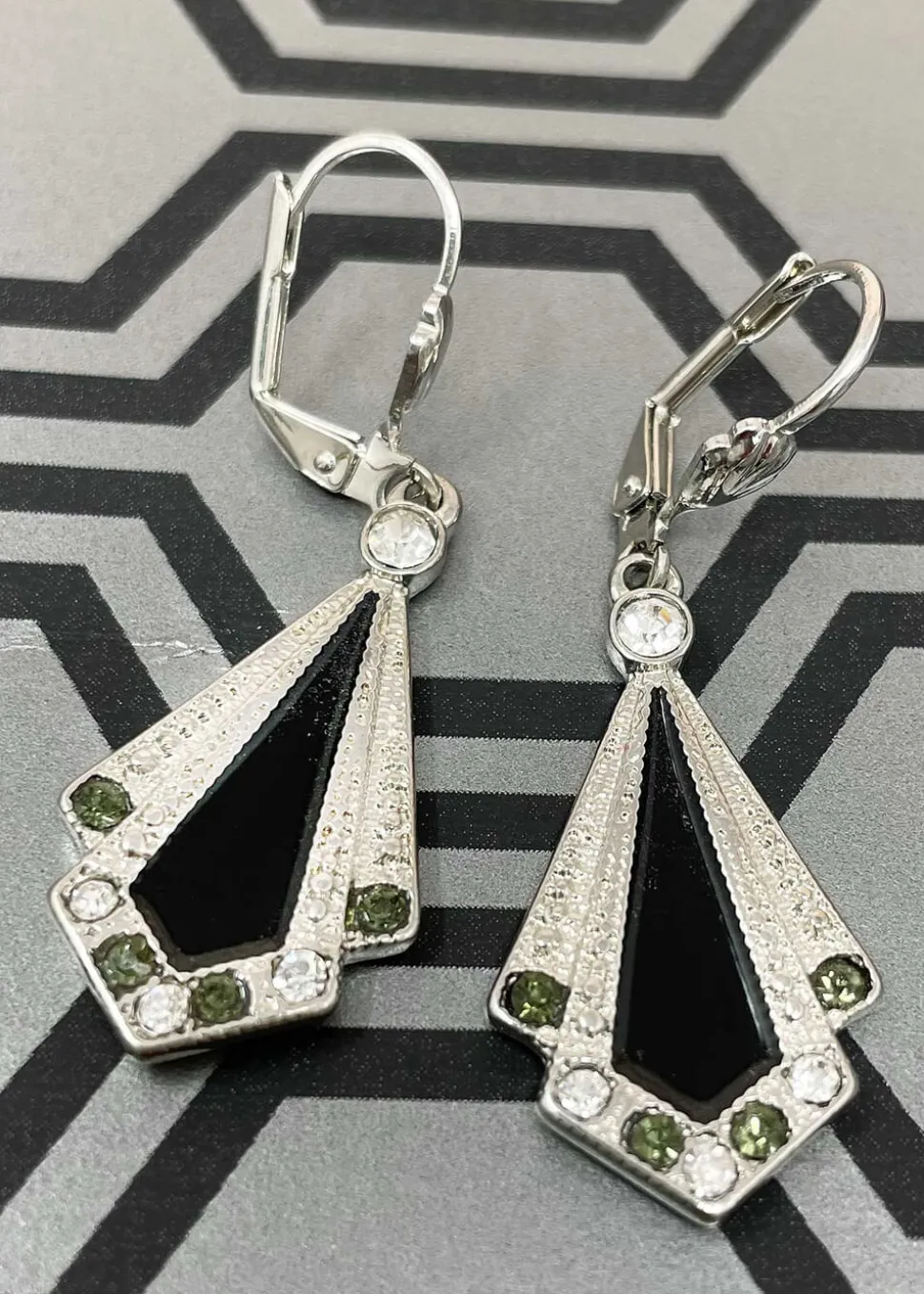 Love Vintage Enamel Art Deco 20's Earrings Black