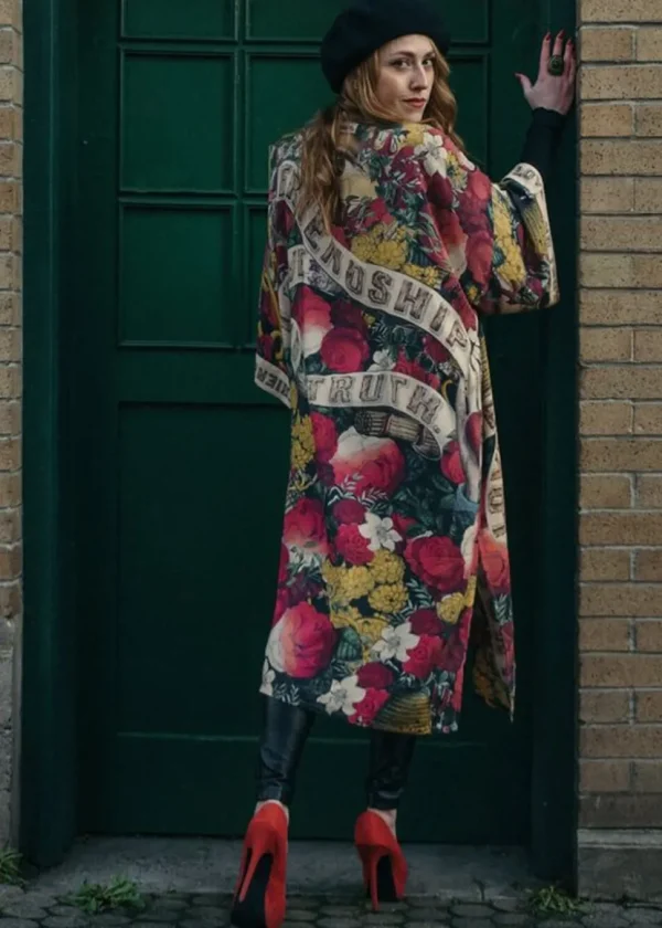 Market Of Stars Friendship Love and Truth Long Kimono