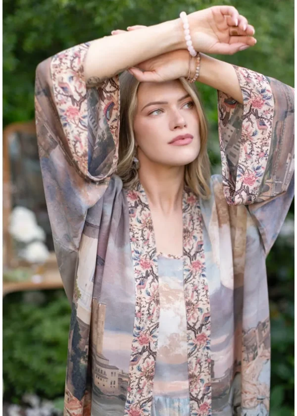 Market Of Stars Imaginarium Long Kimono