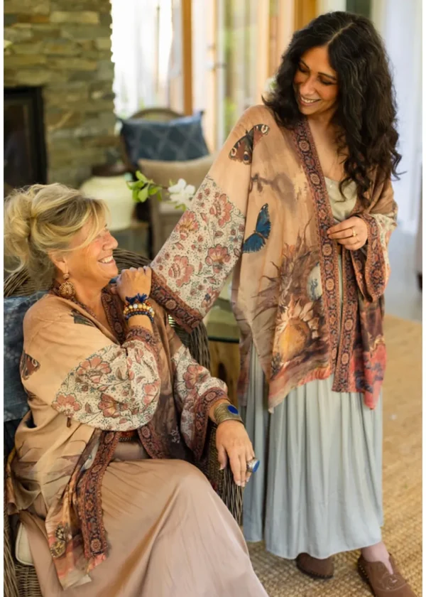 Market Of Stars The Storyteller Midi Kimono Brown