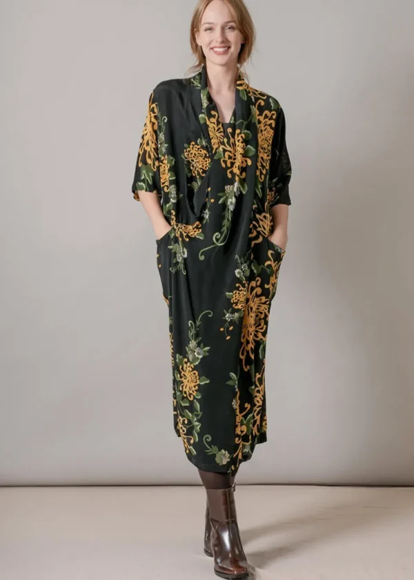 One Hundred Stars Chrysanthemum Rachel Dress Black