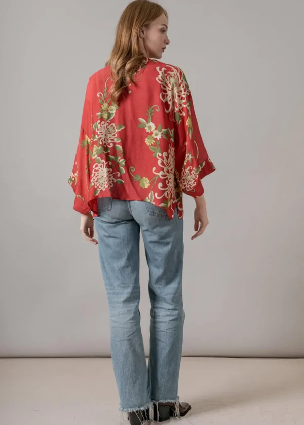 One Hundred Stars Chrysanthemum Short Kimono Red
