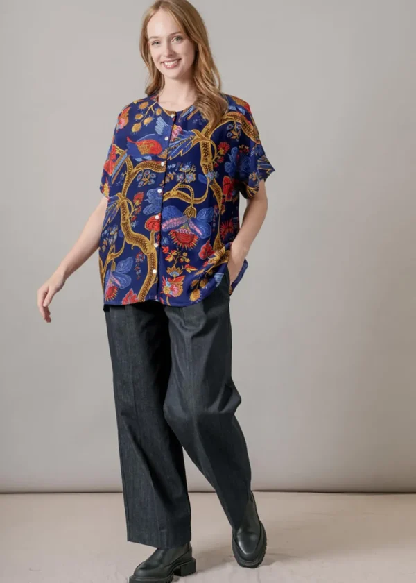 One Hundred Stars Climbing Peacock Tea Blouse Royalblue