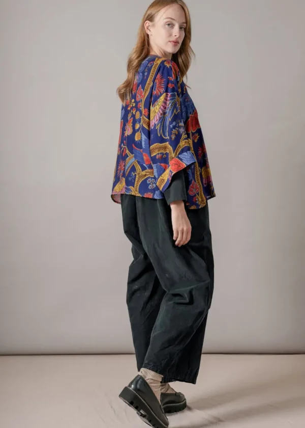 One Hundred Stars Climbing Peacock Short Kimono Royalblue