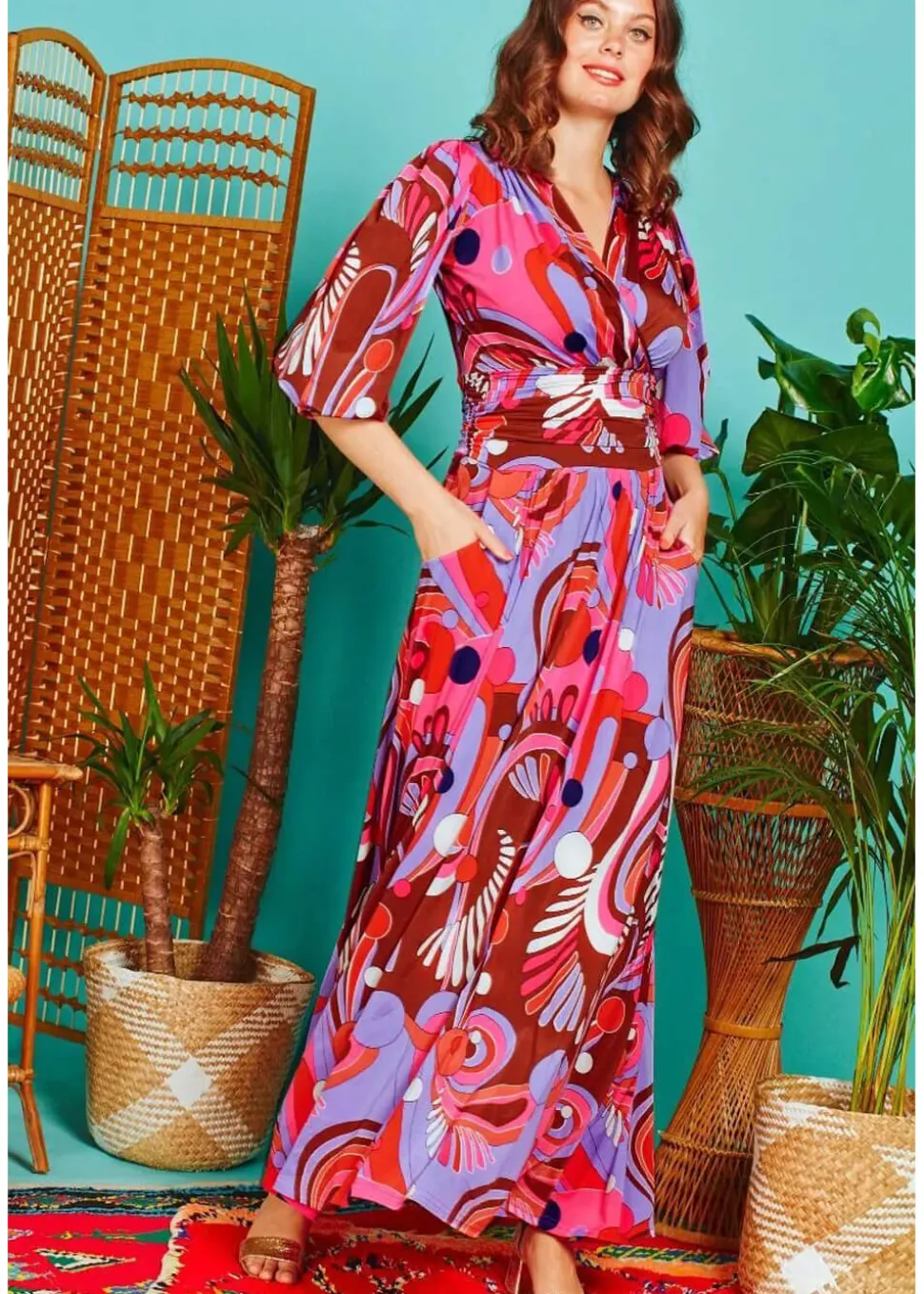 onjenu_deborah_sugar_love_1.webp Onjenu Deborah Sugar Love 70's Maxi Dress Multi