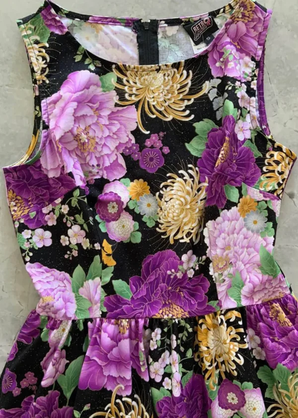 Retrolicious Vintage Floral 50's Swing Dress Purple