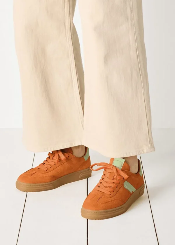 Tamaris Brenna Leather 70's Sneakers in Orange